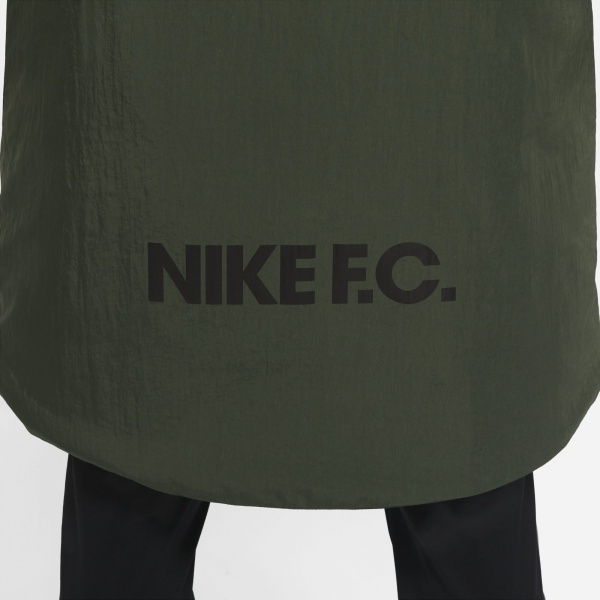 Пальто Nike M NK FC LNGR SDLN FILLED JKT DJ0991-335 р.2XL зелений
