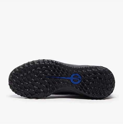 Cороконіжки Nike JR LEGEND 10 CLUB TF DV4355-040 р.35,5 чорний