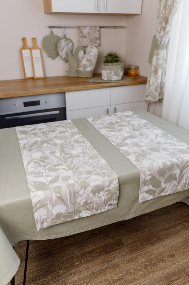 Скатерть Herbs Green 133x220 см La Nuit