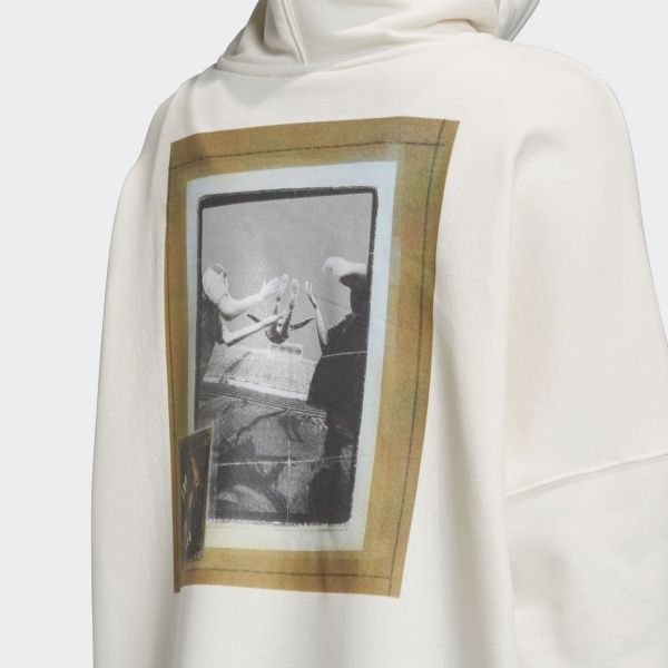 Джемпер Adidas HOODIE GRAPHIC FM4338 р. 38 бежевий