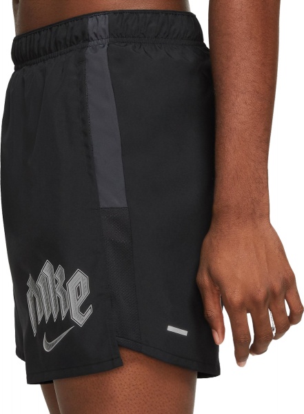 Шорты Nike DF RN DVN CHLNGR 5BF SHRT DX0837-010 р. S черный