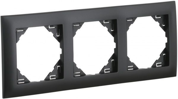 Рамка трехместная Efapel Logus универсальная 90930 TPM