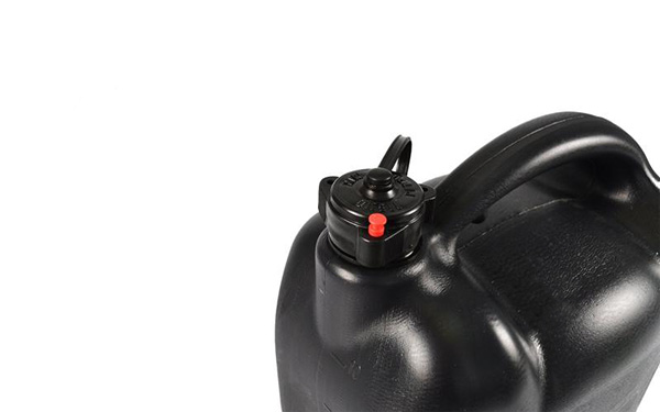 Канистра пластиковая Bottari с лейкой 28062-IS 10 л