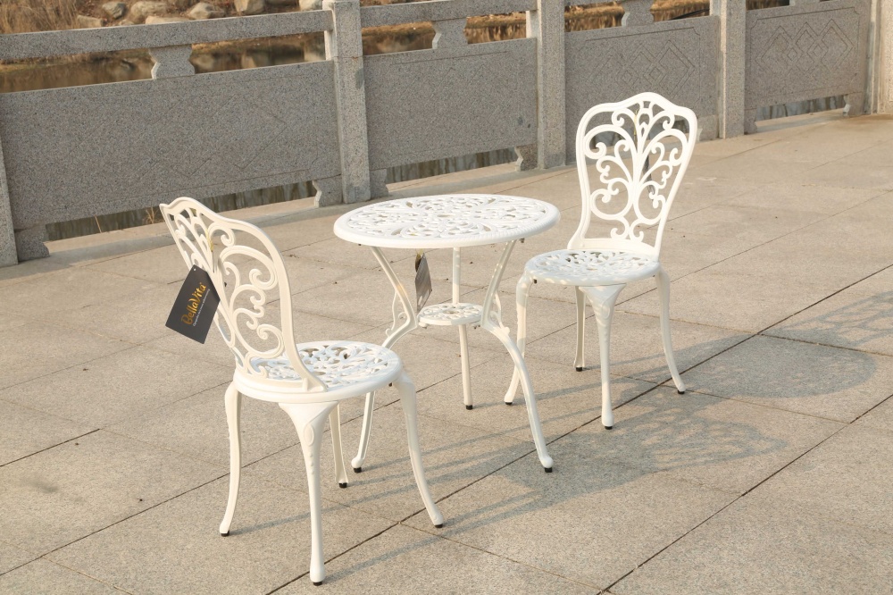 Комплект металлической мебели Bella Vita белый