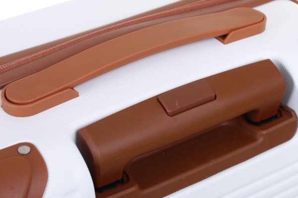 Чемодан 41 л белый LS22200 49х36х23 ABS 