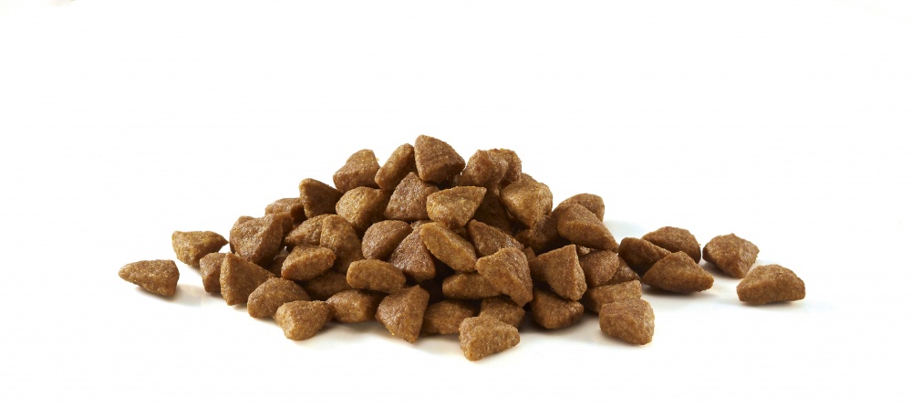 Корм сухой для стерилизованных котов ONE by Purina Sterilcat Bifensis с говядиной 1,5 кг