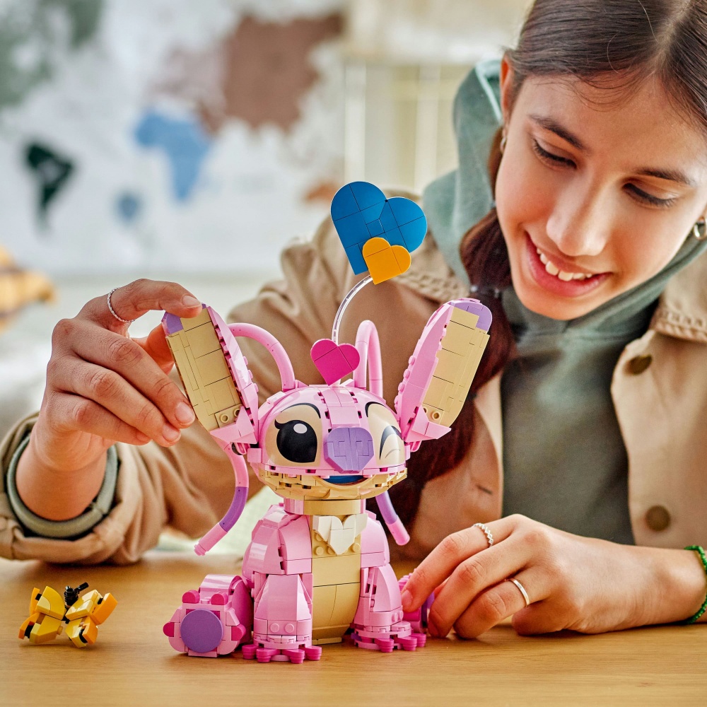 Конструктор LEGO Disney Ангел 43257