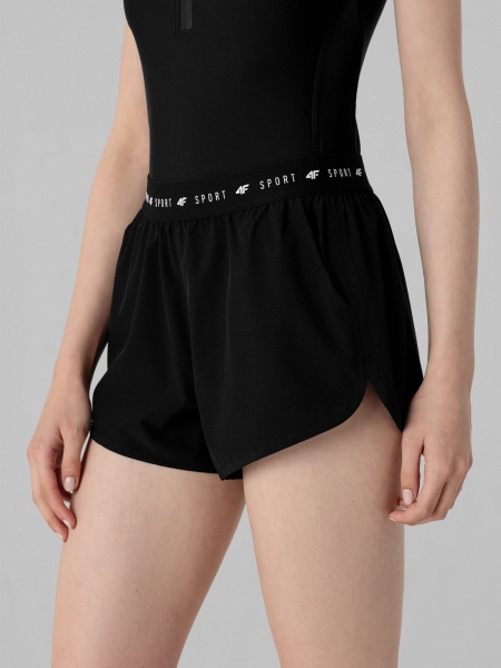 Шорти 4F D4L21-SKDT403-20S р. M білий