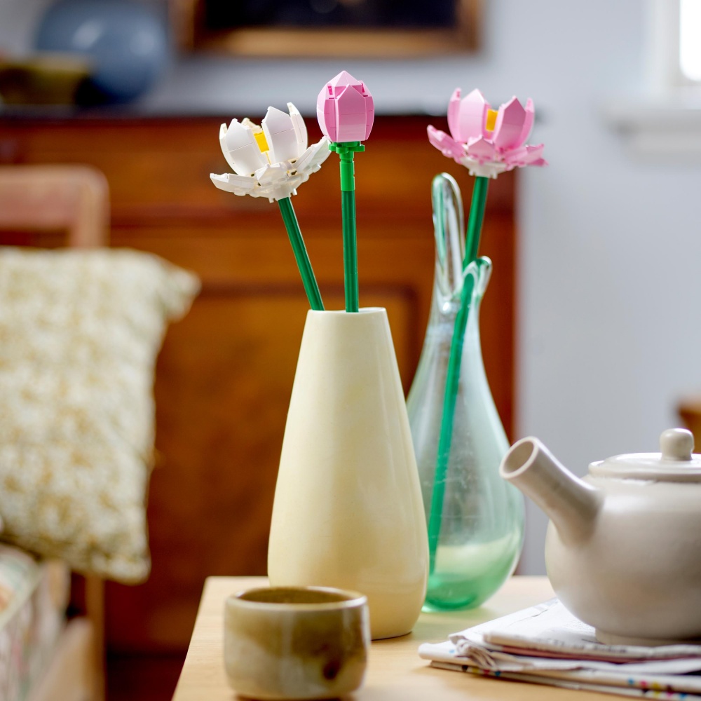 Конструктор LEGO Botanical Цветы лотоса 40647