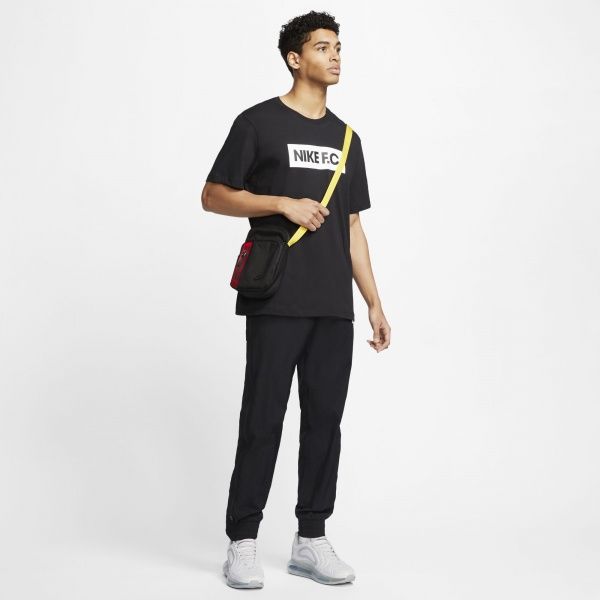 Футболка Nike M NK FC TEE ESSENTIALS CT8429-010 S чорний