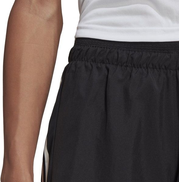 Шорти Adidas RUN IT SHORT W GK5191 р. XS чорний