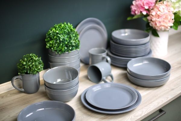 Тарелка обеденная Vibe Gray 22 см UP! (Underprice)