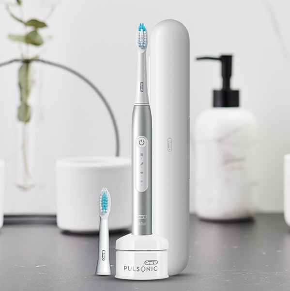 Електрична зубна щітка Oral-B Pulsonic Slim Luxe 4500 срібло