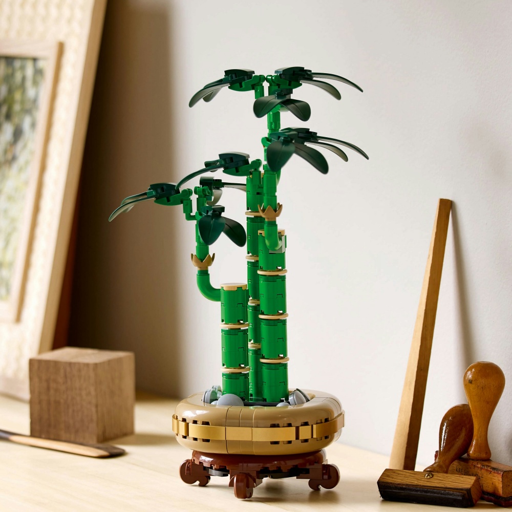 Конструктор LEGO Botanical Бамбук счастья 10344