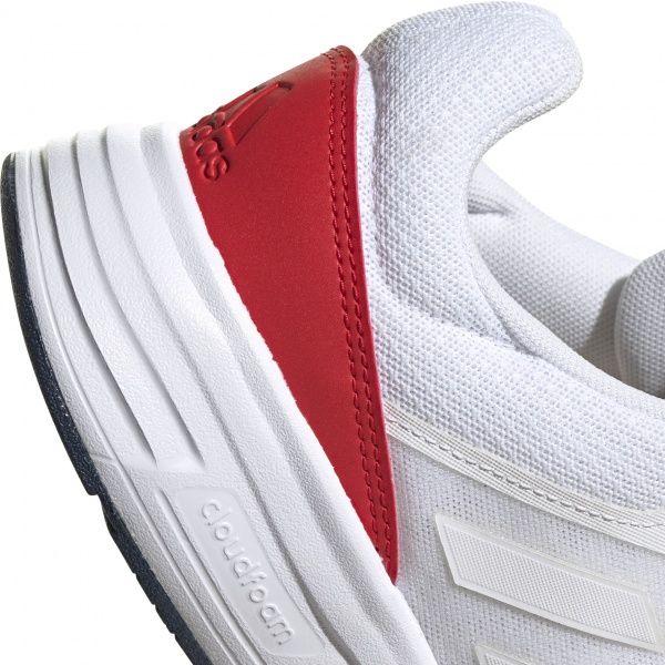 Кроссовки Adidas GALAXY 5 FY6719 р.UK 8 белый