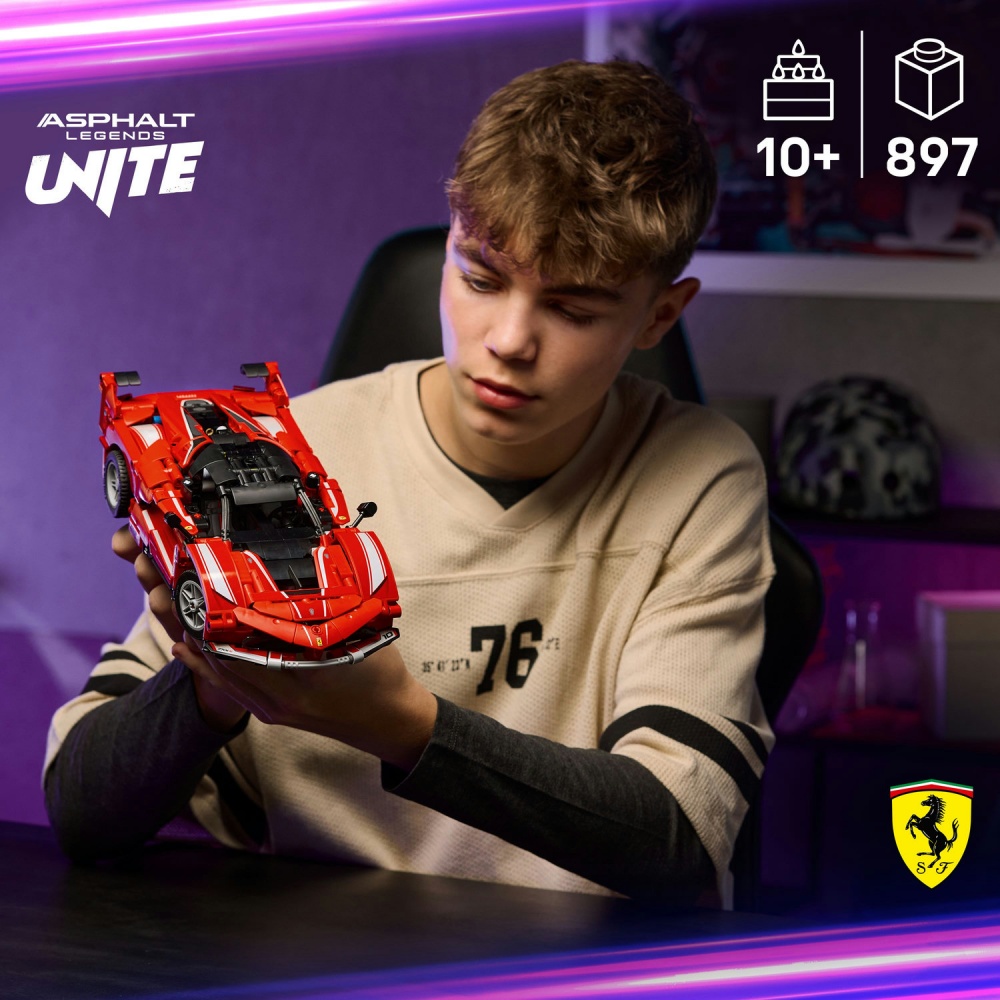 Конструктор LEGO Technic Ferrari FXX K 42212