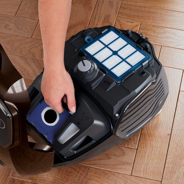 Пилосос Electrolux EPF65BR