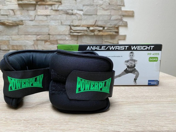 Манжеты-утяжелители PowerPlay 4335 черные 2x1 кг 