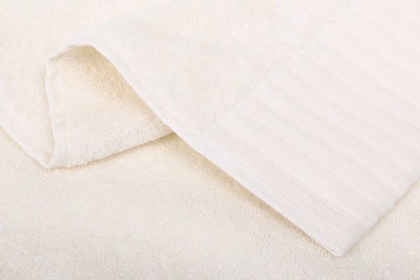 Рушник Pelusa 50x90 см білий 