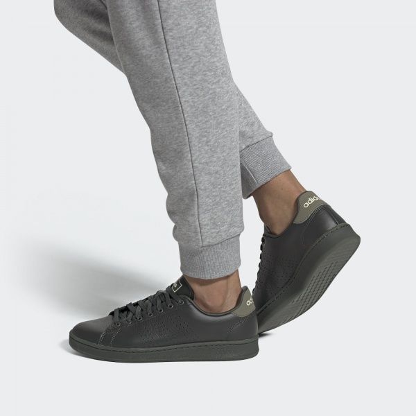 Кроссовки Adidas ADVANTAGE EG3768 р.12 зеленый
