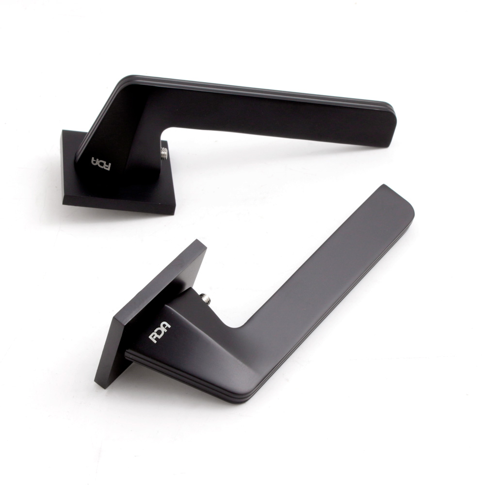 Ручка на розетці RDA Apollo матовий чорний