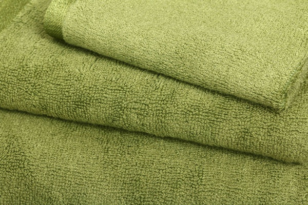 Полотенце махровое Glossy 70x140 см оливковый Texpol 