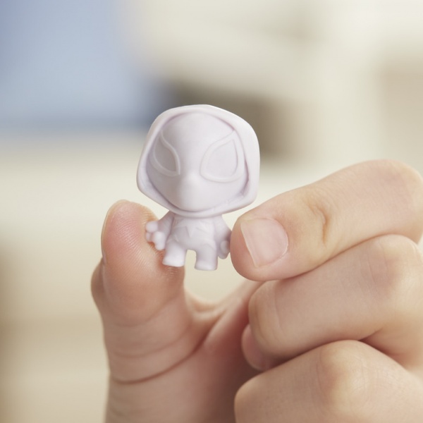 Фигурка Hasbro героя мультфильма Человек-Паук в ассортименте E8690 