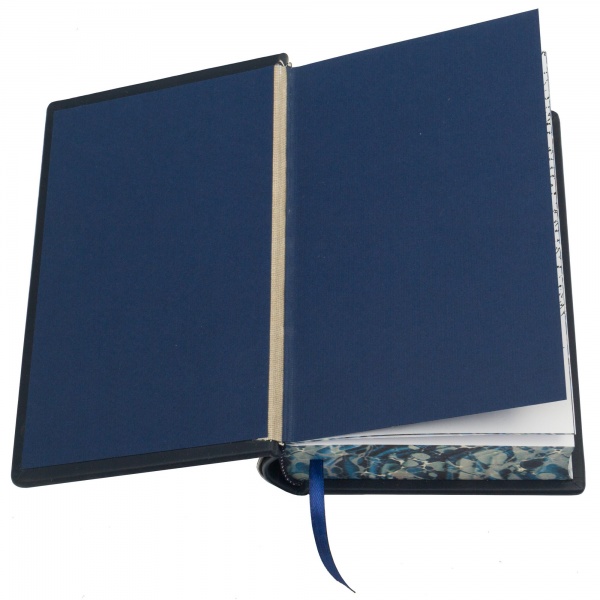 Книга «Кобзар Т. Шевченко»