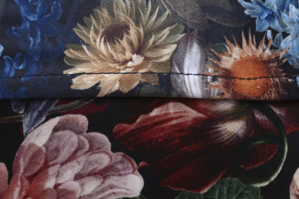 Пуф Essenza Элеонора Пионы 60х37х60 мм темно-синий 