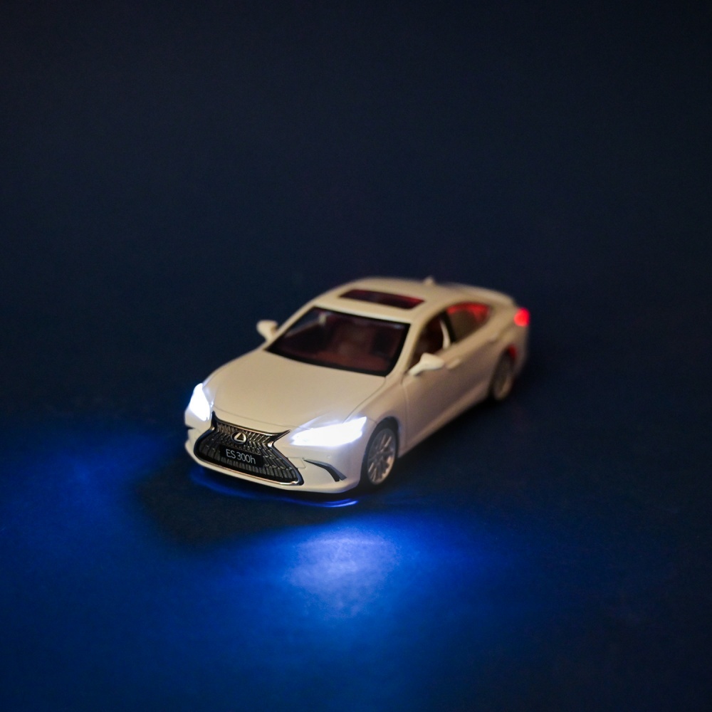 Машинка Автопром 1:35 Lexus ES300h 68713