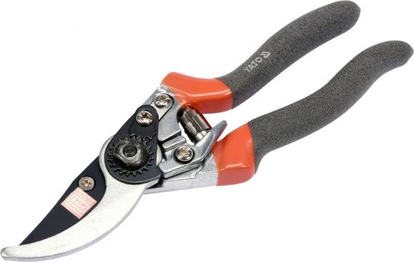 Секатор YATO 220 мм (YT-8801) 