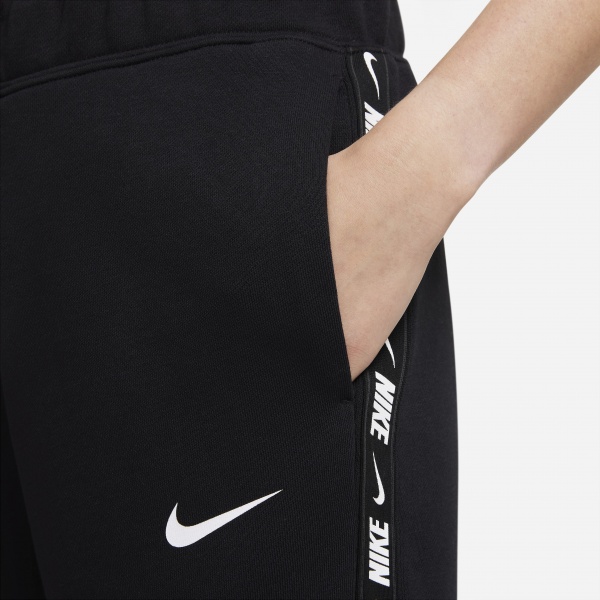 Штани Nike W NSW ESSNTL FLC TAPE REG PANT DM4671-010 р. S чорний