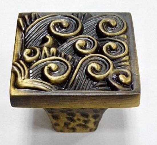 Ручка-кнопка меблева на один отвір мм антична бронза DC KR 22 G4A