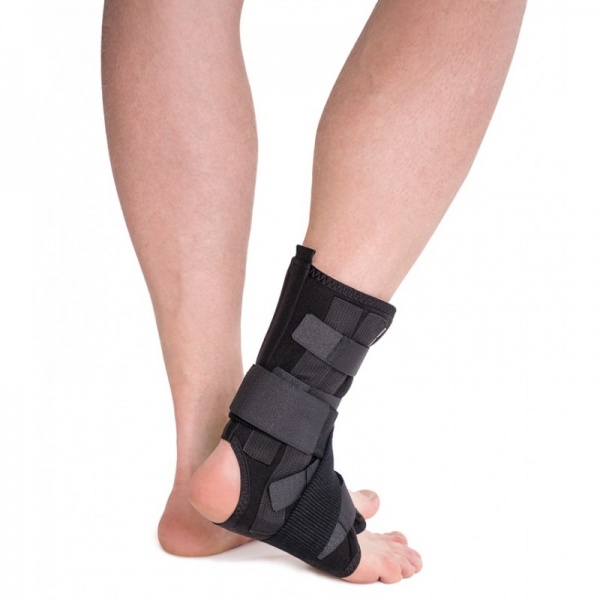 Бандаж для гомілкостопу Торос-Груп 415-4 р. 4 чорний