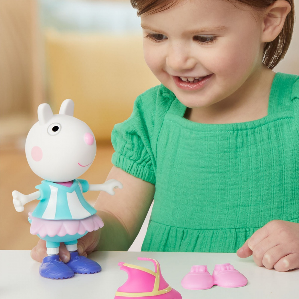 Игровой набор Peppa Figurines Одень Сюзи G0330