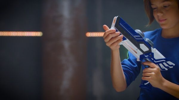 Игровой набор Spinner M.A.D. Бластер Ураган 86311