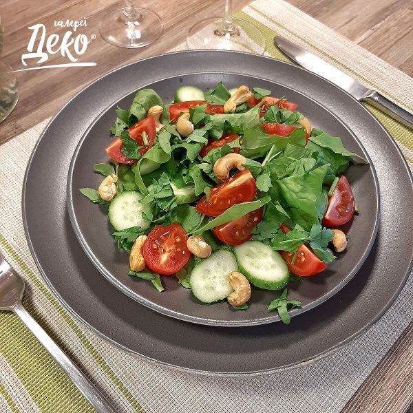 Тарілка підставна Iceland 27 см Bella Vita