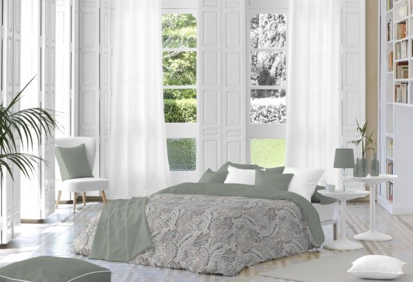 Комплект постельного белья Paris Shisha семейный серый с рисунком Guy Laroche 