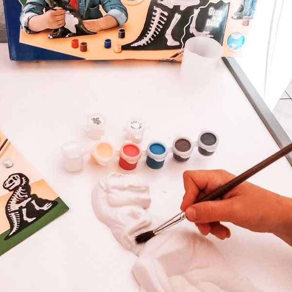 Набір для ліплення з гіпсу SES Ті-Рекс зі скелетом 14206S