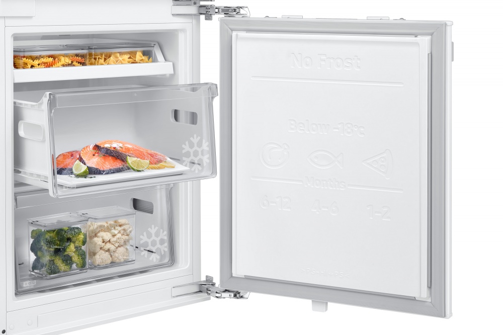 Вбудовуваний холодильник Samsung BRB80F30A1F0UA