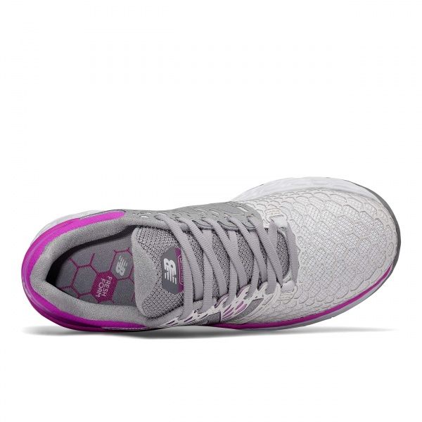 Кросівки New Balance WVNGOGV3 р.7,5 білий