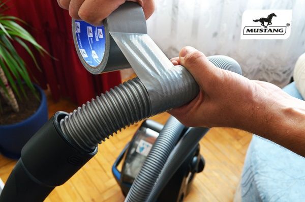 Лента клейкая хозяйственная универсальная серая 50 мм х 10 м Mustang 