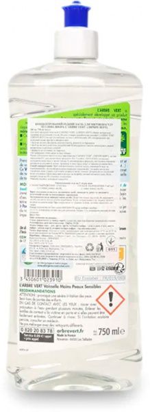 Жидкость для ручного мытья посуды L'Arbre Vert Чувствительная кожа 0,75л