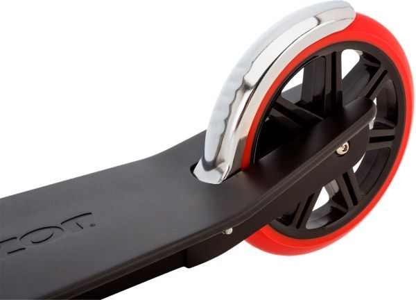 Самокат Razor Carbon Lux Al black/red чорний із червоним 13073003 