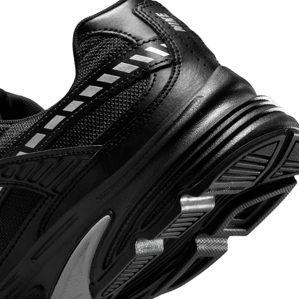 Кросівки чоловічі демісезонні Nike Initiator IB4595-001 р.46 чорні