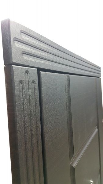 Двері вхідні Булат Гарант 117 венге горизонт темний 2050x950мм праві