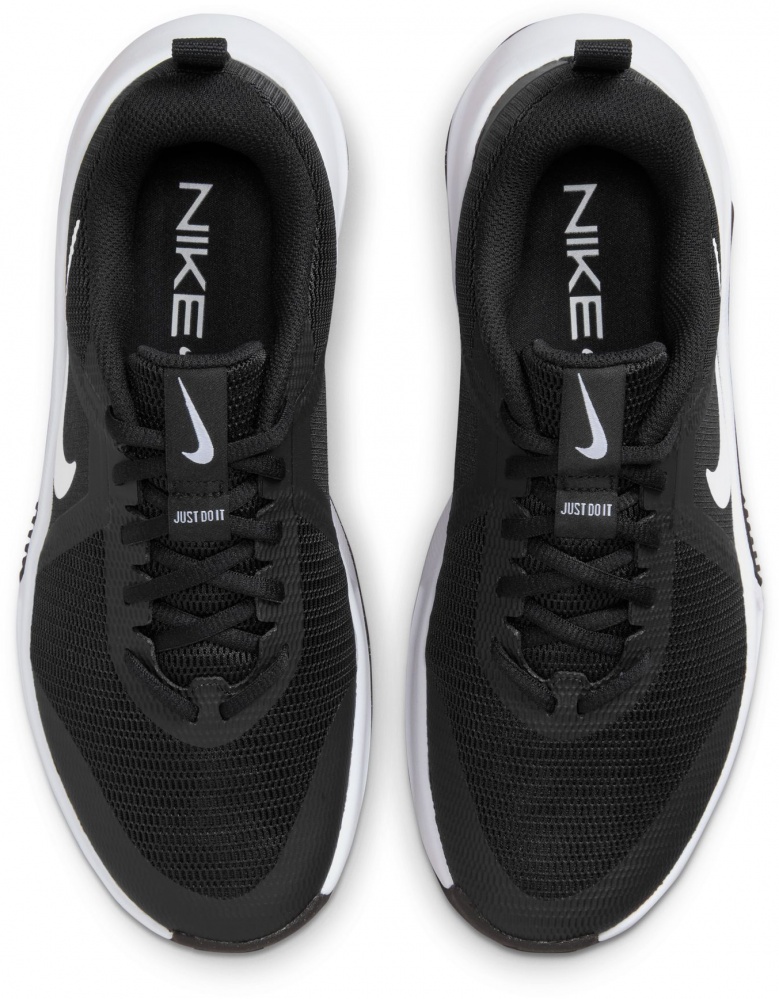 Кросівки жіночі демісезонні Nike MC TRAINER 3 FQ1830-001 р.38,5 чорні