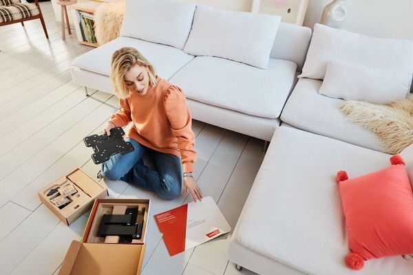 Кронштейн настінний Vogels TVM 1243 поворотно-похилі 19