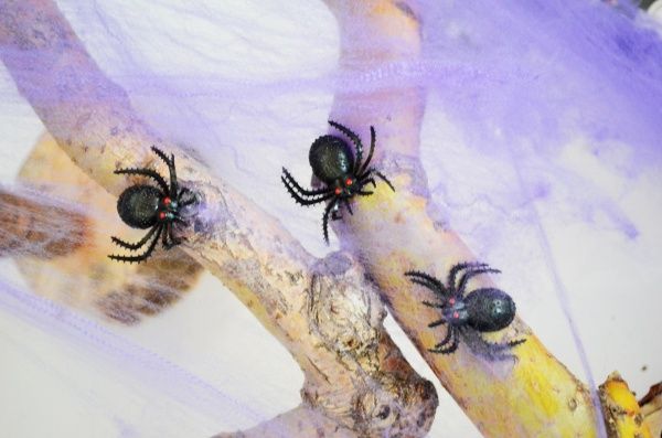 Набор декоративный Черные пауки 973286 10 шт. YES