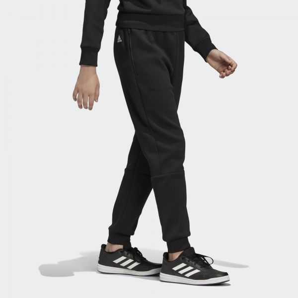 Штани Adidas YB ID KNIT PANT ED6393 р. 128 чорний